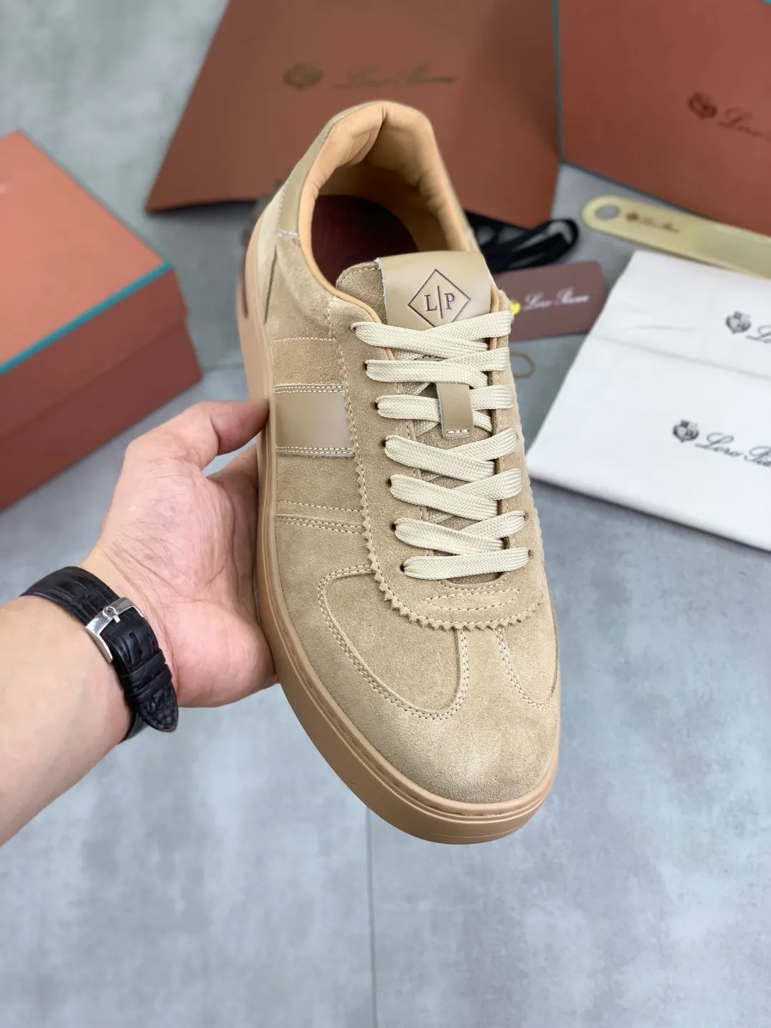 Men's men's shoes 💰P560 New style 💰High quality The latest casual shoes Loro Piana 💯Top grade💯Buy the original copy💯 Founded the existing Loro Piana company on April 24, 1924. It is now the sixth generation of family business, providing top quality products to customers who are discerning in taste and quality. Imported original fly woven fabric with cowhide fabric, plain calfskin lining. Hand-sewn thread with cowhide feet. Original packaging. Number of yards: 38-44 (customized for 45 and 46). 2️⃣ colors available.